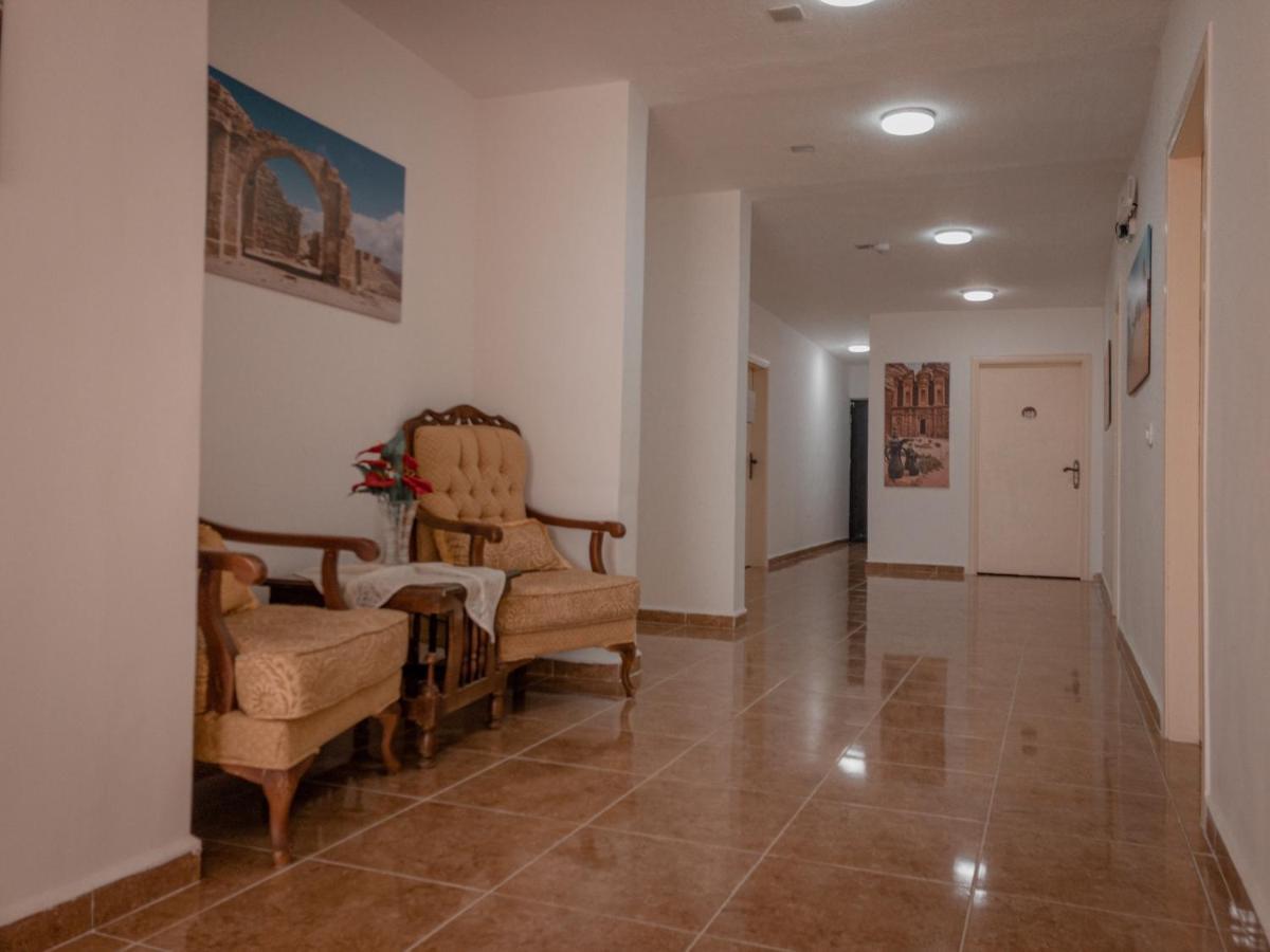 Petra Jewel Luxury Hotel Вади Муса Экстерьер фото