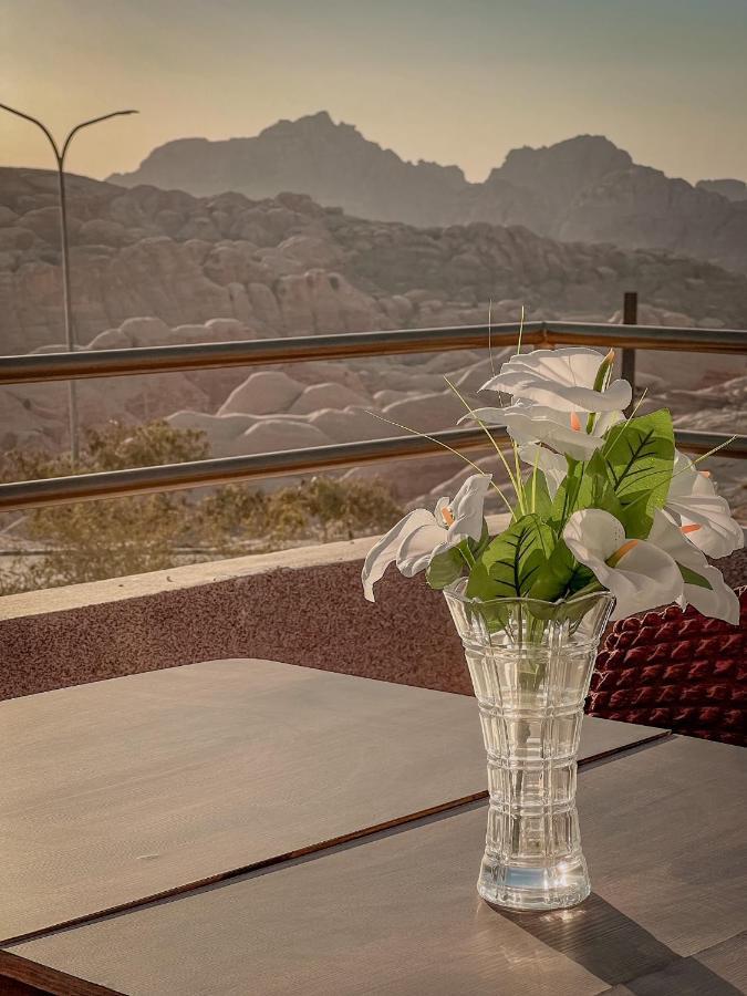 Petra Jewel Luxury Hotel Вади Муса Экстерьер фото
